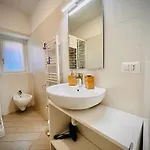 Apartman Belsorriso 2 - Elegance With Private Parking -reservation Required- Varese
