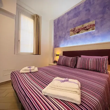 Belsorriso 2 - Elegance With Private Parking -reservation Required- Varese